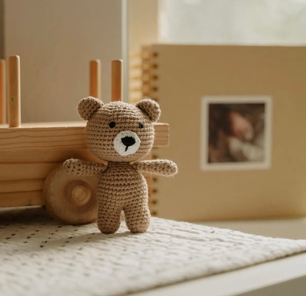 Graham the Glare Bear- Crochet